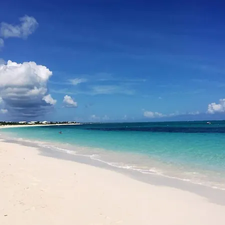 Gracehaven Villas -Choose You Own Private Villa With Pool - 250 Yds To Grace Bay Beach